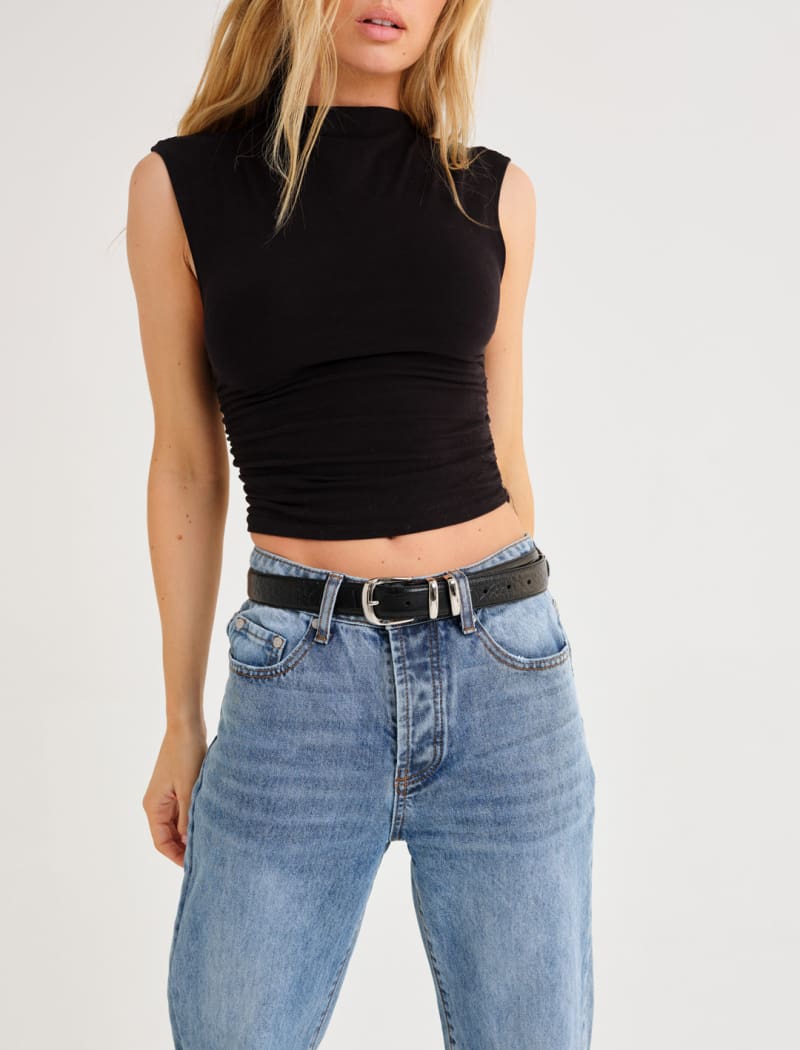 Black Minimalist Tank Top for Everyday Wear
