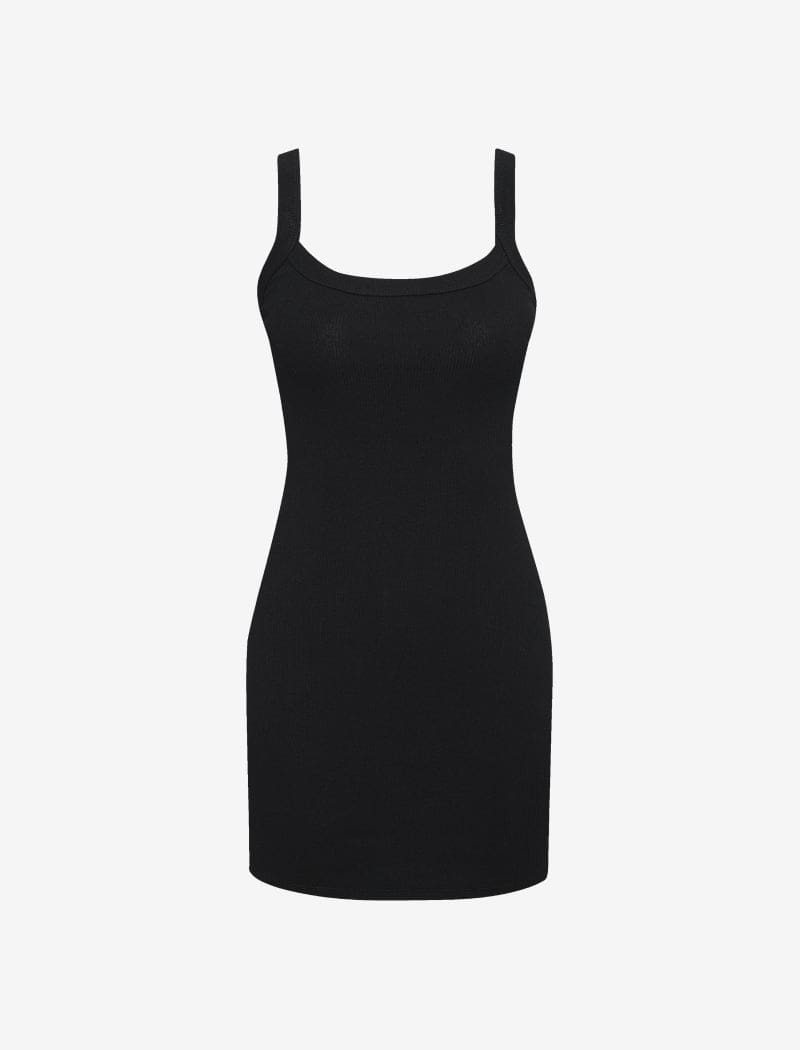 Black Core Mini Dress – Sleek & Stylish